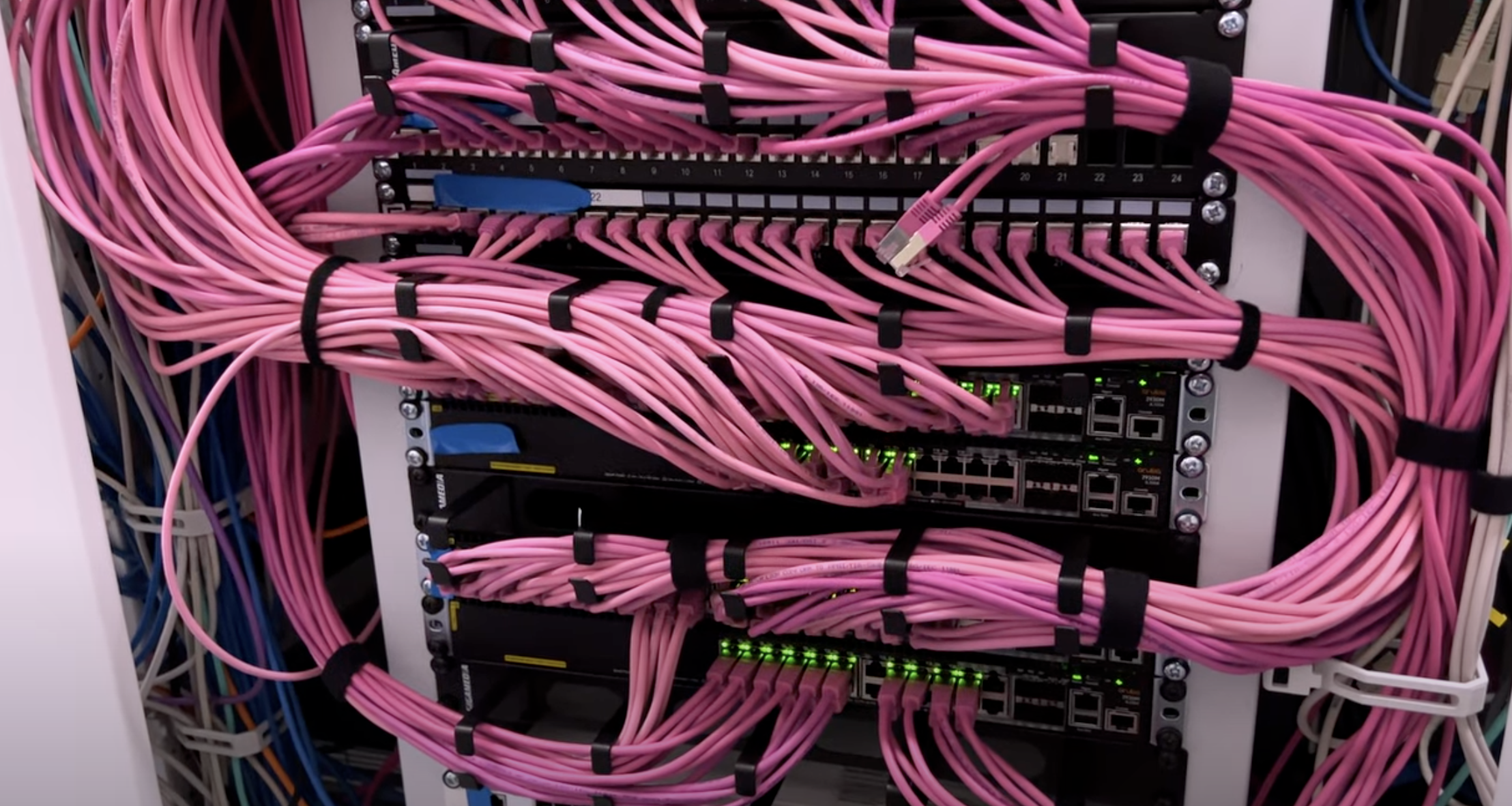 Service infrastructure informatique installation de serveurs Service infrastructure informatique installation de serveurs